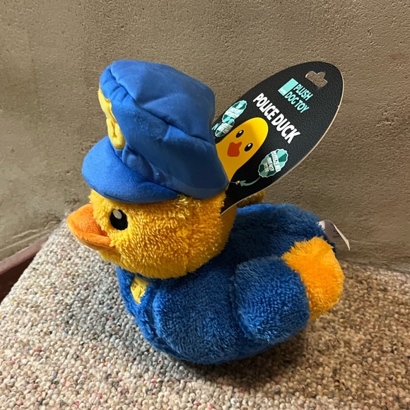🆕 FuzzYard Plush Police Duck Dog Toy - Picture 4 of 8